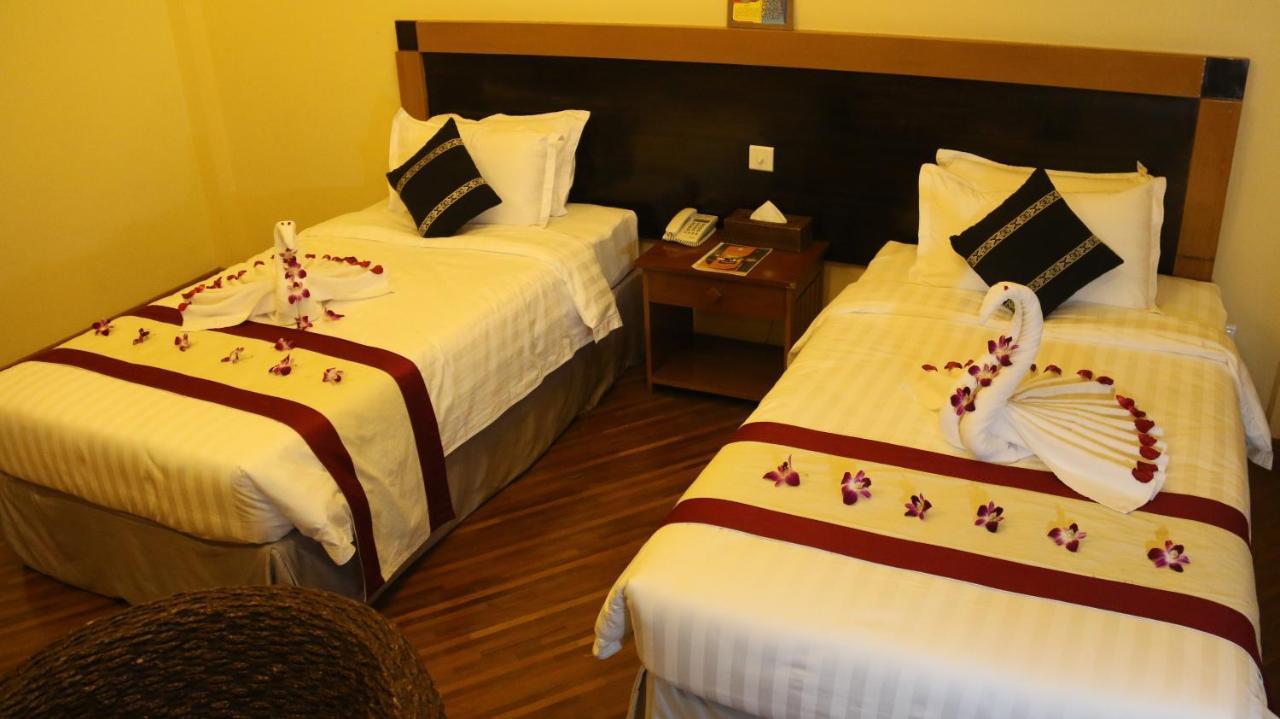 Golden Guest Hotel Dawei Exterior photo