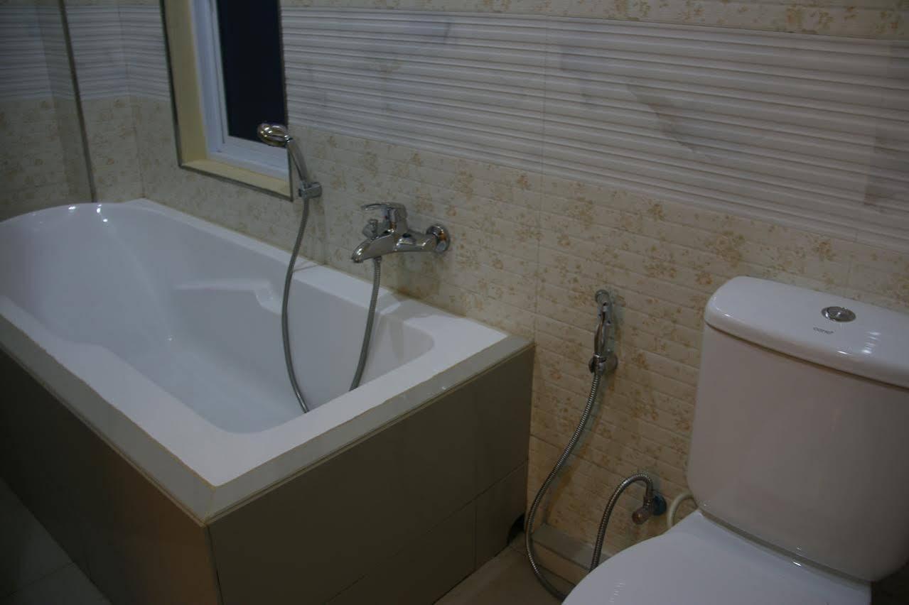 Golden Guest Hotel Dawei Exterior photo